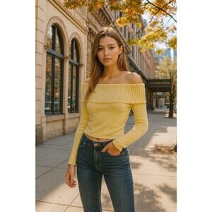 VTG Y2K GAP Size S Yellow Off Shoulder Sweater Top Knit Chic Coquette Preppy